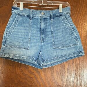 J Crew women’s size 26 (4) shorts